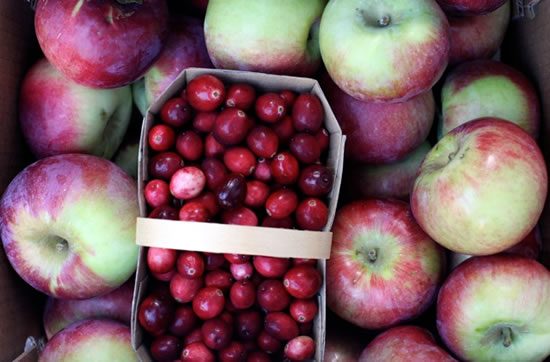 Cran Apple Pie with Crumble.jpg